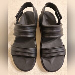 NWOT Hunter Ladies Bloom Algae Sandals